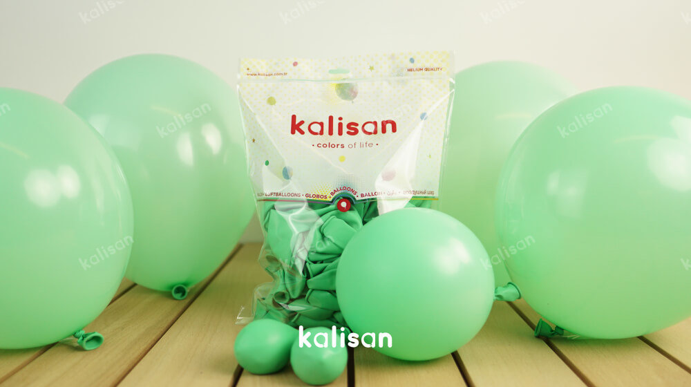 mint yeşili balon