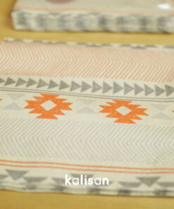 Kilim Desenli Peçete 33 x 33 cm - 3 Katlı 20’li Paket